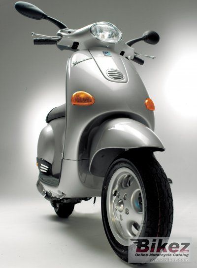 My Scooter! Vespa Et2, Vespa Et4, Honda Scoopy, Vespa S, Biker Babe, Vespa Lambretta, Scooters, Peugeot, Motorcycles