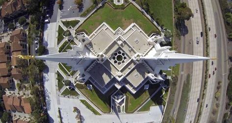 Drone view of San Diego temple.   Article on the Seal of Melchizedek and the San Diego, CA temple Crystal Temple, San Diego Temple, Lds Church History, San Pedro Cacti, Old Town San Diego, Phantom 2, Great Pyramid Of Giza, Mormon Temple, Reading Rainbow