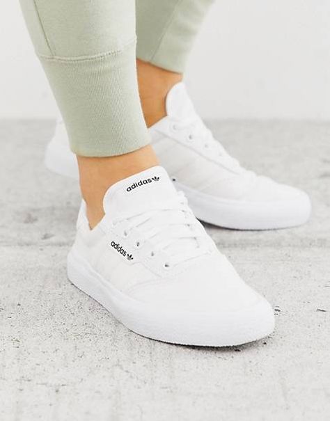 adidas Originals 3MC in triple white - size 5 Sweat Adidas, Adidas White Shoes, Sneaker Outfits, White Kicks, Winter Closet, White Shoes Sneakers, Quotes Pictures, Sneakers Adidas, White Sneakers Women