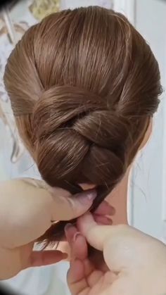 #hairstylevideo #hairstyletutorial #hair #hairstyles #hairstyleideas #hairstyle Hairstyle Trending, Short Hair Updo Tutorial, Girly Hairstyles, Girl Hair Dos, Hair Mistakes, Beautiful Braided Hair, Easy Hair Updos, Hair Braid Videos, Hair Arrange