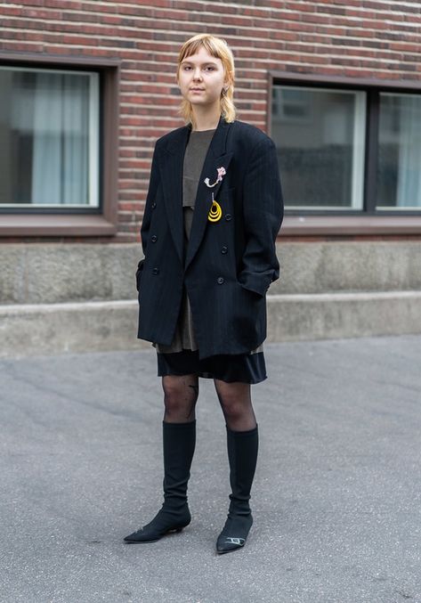 Iris - Hel Looks - Street Style from Helsinki Hel Looks, Genderqueer Fashion, Baby Boss, Street Style Blog, Looks Street Style, Self Made, Style Blog, Helsinki, Street Styles