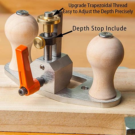 Router Techniques, Hand Router, Router Plane, Diy Tools Homemade, Woodworking Hand Planes, Best Router, Wood Plane, Wood Magazine, Woodworking Hand Tools