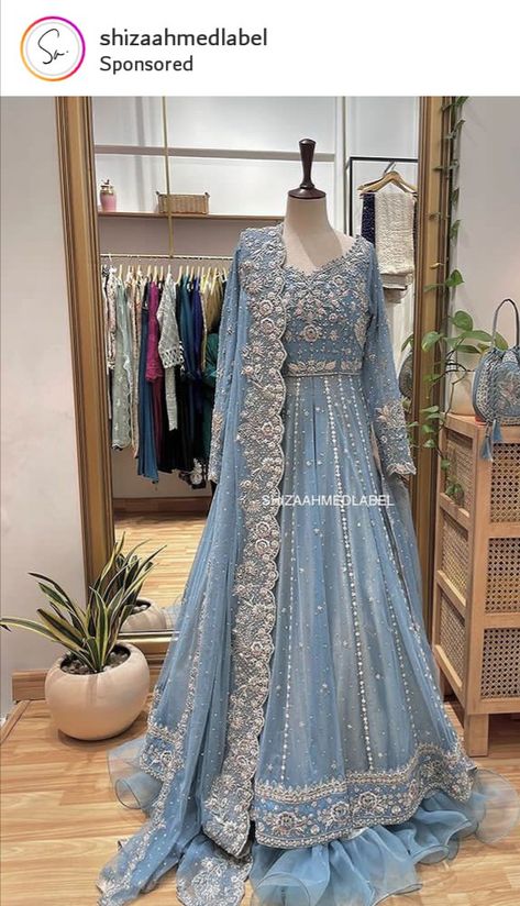 Wedding Guest Dress Pakistani, Stylish Outfits Casual, Dress Pakistani, Pakistan Dress, Pakistani Women Dresses, Latest Bridal Lehenga, Latest Bridal Dresses, Pakistani Wedding Outfits, Pakistani Fancy Dresses