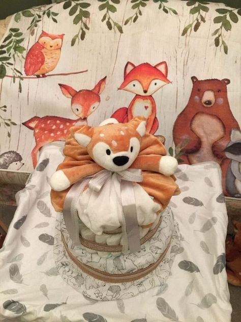 Gorgeous sleep toy Raffy the fawn is the main focus of this tiered nappy/diaper cake for a baby shower gift. Mum To Be, Gorgeous Gift, Olaf The Snowman, Birthday Cakes, Diaper Cake, To Share, Teddy Bear, Baby Shower, Shower