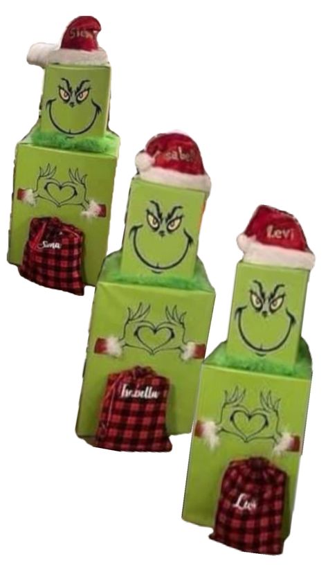 Grinch Christmas wrapping presents Grinch Wrapping, Christmas Wrapping Ideas, Grinch Christmas Decorations, Christmas Gift Exchange, Gift Wrapping Ideas, Christmas Grinch, Grinch Christmas, Wrapping Ideas, Gift Exchange