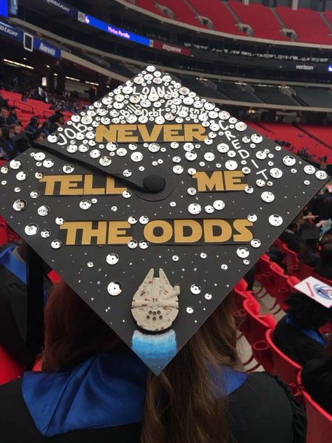 Star Wars Grad Cap, great for a film major like me Creative Graduation Caps, College Grad Cap Ideas, Graduation Cap Decoration Diy, High School Graduation Cap, College Graduation Cap Decoration, Grad Hat, Grad Cap Designs, Diy Graduation Cap, Star Wars Diy