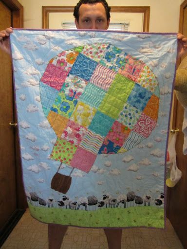 hot air balloon quilt. Maybe modify this to be like up Hot Air Balloon Quilt, Balloon Quilt, Hot Air Balloon Nursery, Elephant Quilt, Childrens Quilts, Cute Quilts, Memory Quilt, Hot Air Balloons, Kites