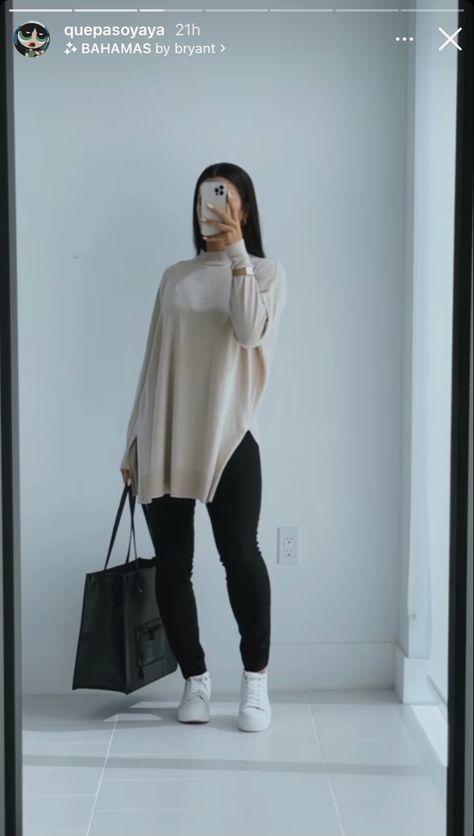 Casual Ceo Outfit, Lazy Outfit For Work, Travelwear For Women, Work Legging Outfits, Hoodie Work Outfit Women, Esthetician School Outfits All Black, Outfit Ideas Summer Work Casual, Lazy Business Casual Outfits, Casual House Outfit