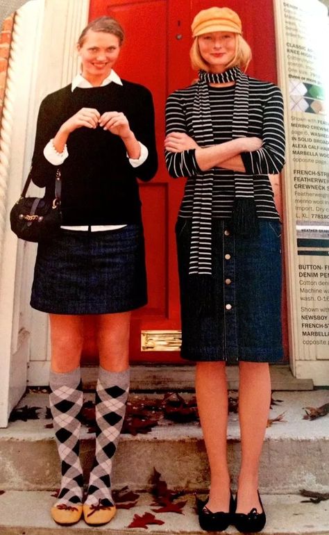 Argyle Socks, Flashback Friday, 일본 패션, Sock Outfits, Neue Outfits, Striped Scarves, 가을 패션, Fall Style, 2000s Fashion