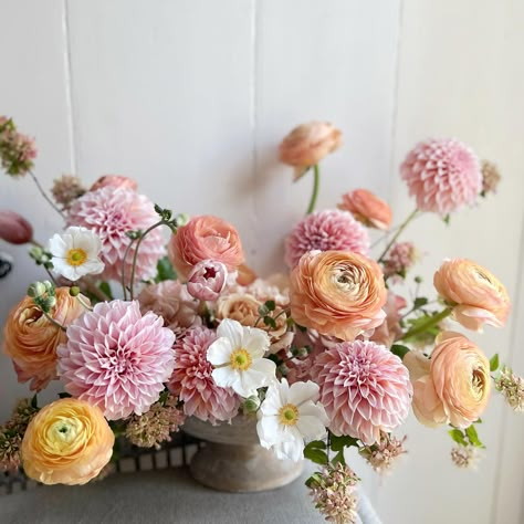 All Posts • Instagram Dahlia Centerpiece Wedding, Dahlias Wedding, Pastel Wedding Flowers, Peach Wedding, Pastel Wedding, September 21, Wedding Flower Arrangements, Table Flowers, Bridal Flowers