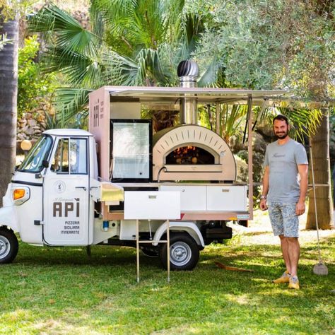 Snack House, Mobile Pizza Oven, Pizza Vans, Neapolitanische Pizza, Pizza Food Truck, Starting A Restaurant, Pizza Truck, Ranger Truck, Alfa Alfa