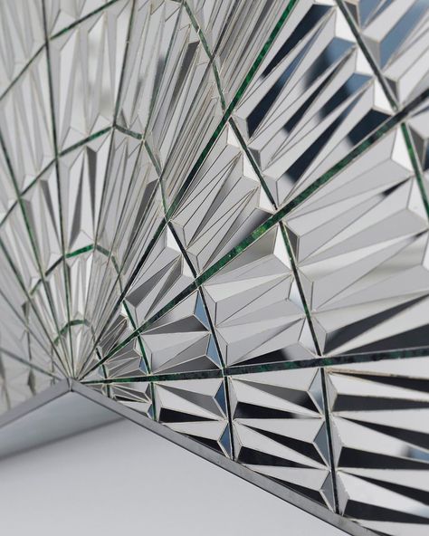 Christie's on Instagram: “Known for her pioneering mirror-mosaics and reverse glass painting, Monir Farmanfarmaian is celebrated as an iconic figure of Iranian and…” Mosaic Mirror Art, Monir Farmanfarmaian, Mirror Mosaics, Spiegel Diy, Reverse Glass Painting, Middle Eastern Art, Art Mirror, Garage Floor Plans, Cozy Home Office