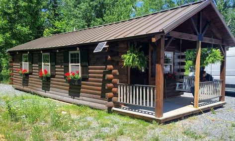 Ground Floor Bedroom, Tiny Log Cabins, Tiny Log Cabin, Log Cabins For Sale, Amish Barns, Tiny House Big Living, Mountain Cabins, Tiny House Talk, Farmhouse Flooring