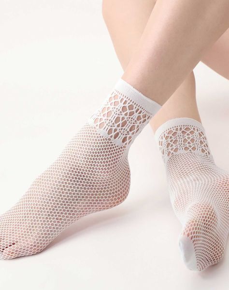 Two pack mesh socks to help you transition into the next season. Yes, the feel as good as they look! find the Twins Mesh Socks on our website, link in bio. #italiantights #meshsocks #socks #twopack #white #black Beige Tights, Plaid Tights, Metallic Tights, Orange Tights, Teen Socks, Purple Tights, Brown Tights, Green Tights, Baby Boy Socks