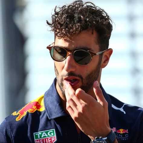 Ricciardo F1, Aryton Senna, Ricky Bobby, Formula 1 Car Racing, Last Ride, Honey Badger, Formula Racing, Daniel Ricciardo, F1 Racing