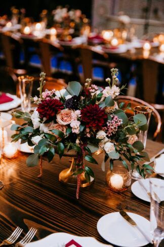 Christmas Wedding Centerpieces, Market Lights, Garfield Park Conservatory, Conservatory Wedding, Evening Reception, Tafel Decor, Wedding Reception Flowers, Reception Flowers, Fall Wedding Flowers