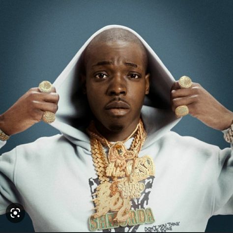 Bobby Shmurda, Celebrity Birthdays, Black Celebrities, Nun Dress, Celebrities, Birthday, Wall, Quick Saves, Black