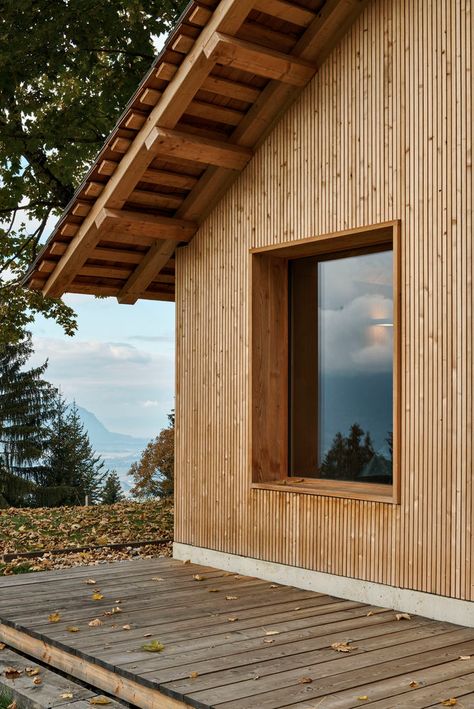 Scandinavian Cabins, Scandinavian Cabin, Swiss Cottage, Wood Facade, Scandinavian Architecture, Cabin Exterior, Wood Architecture, Alvar Aalto, Modern Cabin