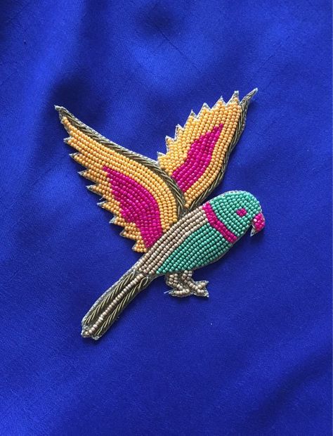 Parrot Beaded Indian Embroidery Applique,Handmade Cutwork Bird Patch,Retro Bag Charm Boho Quirky Pas Parrots Design Maggam Work, Parrot Design Blouse Work, Birds Aari Work Designs, Parrot Embroidery Design Blouse, Parrot Hand Embroidery Design, Patchwork Clothes Diy, Patchwork Clothes, Aari Embroidery, Retro Bags