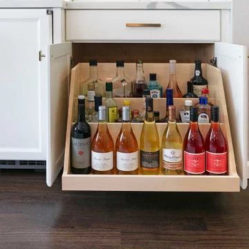 75 Home Design Ideas You'll Love - June, 2022 | Houzz Portable Home Bar, Diy Dry Bar, Dry Bar Ideas, Bar Renovation, Wet Bar Designs, Building A Home Bar, Home Bar Ideas, Liquor Storage, Transitional Dining Room