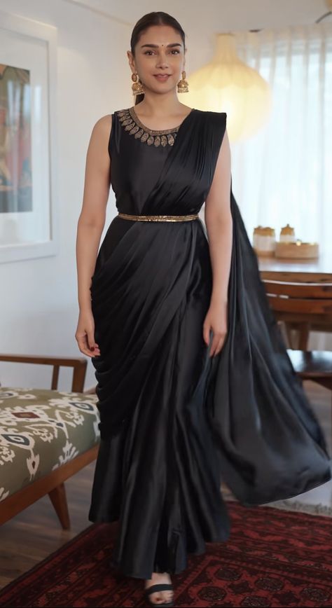 Black Saree Draping Styles, Silver Saree, Black Sari, Drape Gown, Draping Styles, Ethnic Wears, Elegant Wear, Saree Draping Styles, Dress Sewing Tutorials