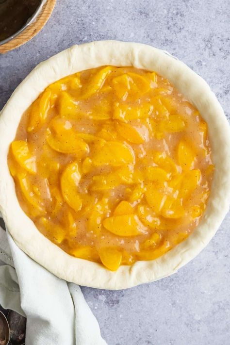 Peach Pie Recipes Easy, Canned Peach Pie, Peach Pie Filling Recipes, Peach Crumble Pie, Easy Peach Pie, Peach Pie Recipe, Peach Jello, Summer Fruit Recipes, Fresh Peach Recipes