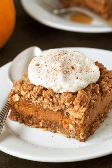 These super easy gluten-free pumpkin pie bars have an oat-based streusel crust as well as topping and are sure to be a hit at the Thanksgiving dessert table! Thanksgiving Dessert Recipes Gluten Free, Gluten Free Pumpkin Pie Bars, Dessert Recipes Gluten Free, Fluffy Buttercream, Thanksgiving Dessert Recipes, Streusel Bars, Gluten Free Pumpkin Pie, Thanksgiving Desserts Table, Fall Goodies