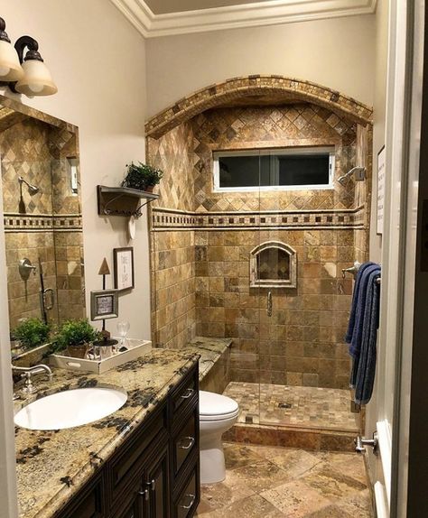 Venetian Bathroom Ideas, Italy Theme Bathroom, Tuscan Bathroom Remodel, Tuscan Shower Ideas, Spanish Style Restroom, Meditterean Bathroom, Rustic Italian Bathroom Tuscan Style, Italian Tiles Bathroom, Italian Bathroom Ideas