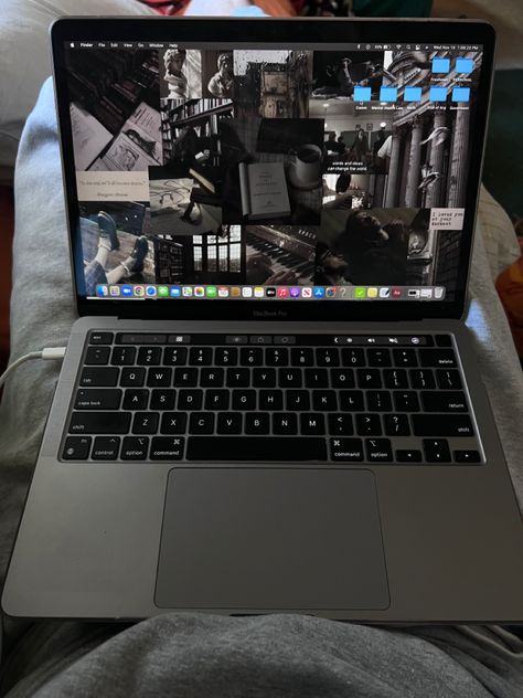 Macbook Pro 13 Inch Aesthetic, Macbook Touch Bar Aesthetic, Macbook Pro Snap, Macbook Pro 13 Inch Wallpaper, Macbook Pro 13 Inch Wallpaper Aesthetic, 13 Inch Wallpaper, Macbook Pro Aesthetic, Macbook Decoration, Best Bullet Journal Pens