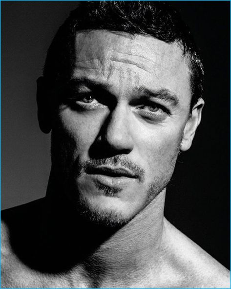 Luke Evens, Dracula Untold, Joey Tribbiani, Leading Men, Luke Evans, Cover Story, British Men, Celeb Crushes, Man Alive