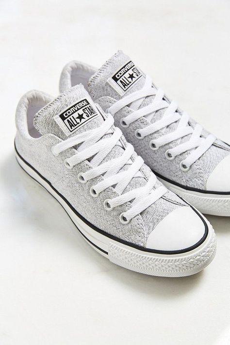 Boty Converse, Zapatillas All Star, All Stars Converse, Outfits With Converse, Combat Boot, Converse Sneakers, Converse Chuck Taylor All Star, Crazy Shoes, Dream Shoes