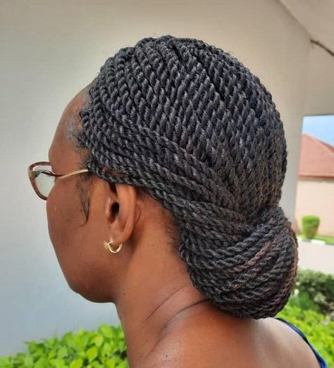 Elegant Senegalese Twists Updo Natural Twist Styles, Senegalese Twist Updo, Natural Black Hairstyles, Senegalese Twists, Mohawk Braid, Hair Adviser, Twisted Updo, Types Of Braids, Twist Styles