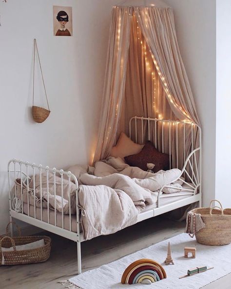 Interior & Scandinavian Decor on Instagram: “Happy Tuesday! How gorgeous is this little girl’s room by @lightpoem_living 👈🏻 A collection of canopies and star cushions are available in…” Ikea Bed Minnen, Minnen Bed Kids Room, Minnen Bed Girl, Ikea Minnen Bed Girl, Minnen Bed, Ikea Minnen Bed, Ikea Toddler Bed, Cama Ikea, Kids Rooms Inspo