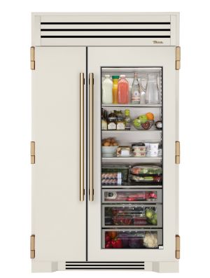 I designed a custom True 48 Glass Door on the True Residential website! Glass Front Refrigerator, True Refrigerator, Big Refrigerator, Glass Door Fridge, True Residential, Glass Door Refrigerator, House Plans Design, Dream Flat, Glass Fridge