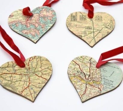 Camping Decorations, Christmas Camping, Diy Map, Map Heart, Christmas Diy Kids, Map Ornaments, Map Crafts, Heart Map, Diy Ornaments