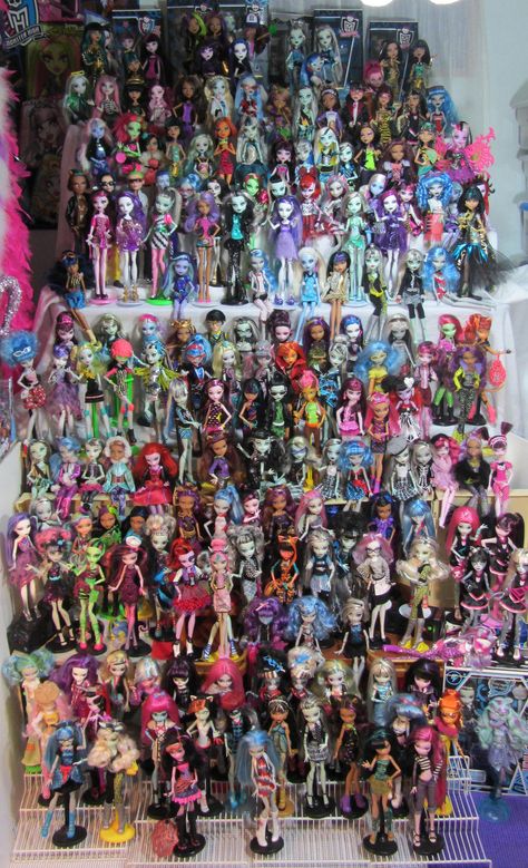 Monster High Collection, Arte Monster High, Mh Dolls, Monster High Pictures, Custom Monster High Dolls, Moster High, Monster High Art, Monster High Characters, My Joy