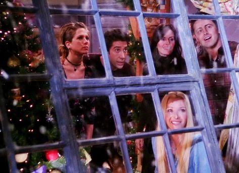 How you doin'? (Posts tagged rachel green) Friends Christmas Episode, Christmas Episodes, Friends Scenes, Friends Cast, Friends Series, Christmas Shows, Friends Wallpaper, Christmas Feeling, Friends Show