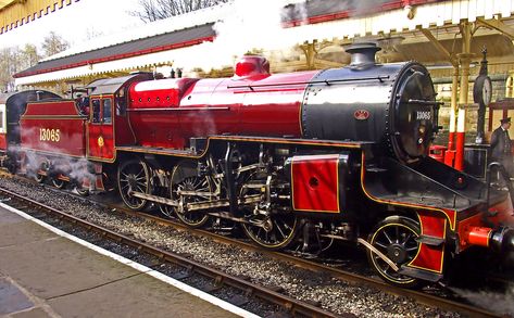 Steam Loco #13065 - LMS Hughes Crab at Bolton Street. | Flickr Steam Trains Uk, Old Steam Train, Heritage Railway, Steam Engine Trains, Traction Engine, Steam Railway, Trainspotting, Old Trains, British Rail