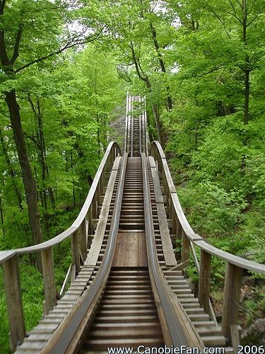 Lake Compounce, Bristol Connecticut, Restaurant Breakfast, Connecticut Travel, Wooden Roller Coaster, Roller Coasters, Parc D'attraction, Amusement Parks, Sine Wave