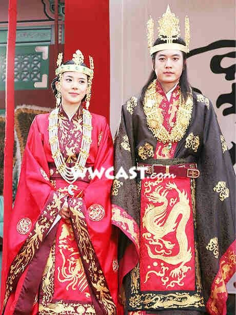 Ancient Korean Clothing, Korea Traditional Dress, Asian Traditional Fashion, Korea Traditional, Korean History, Korean Language Learning, Three Kingdoms, Korean Clothing, Historical Drama