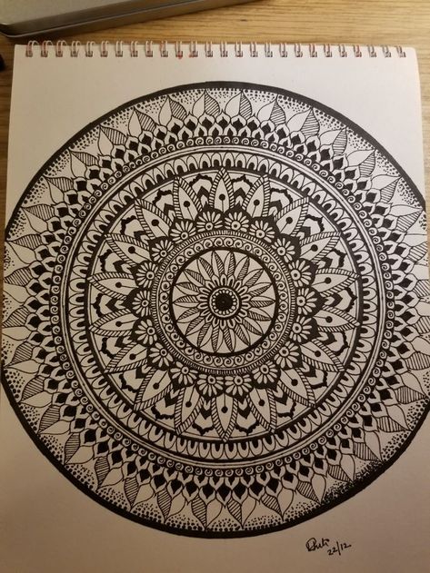 Pin by Tess Durham on zentangle | Mandala design art, Mandala artwork, Mandala art therapy Arabeska Drawing, Circular Mandala Art, Arabeska Art, Circular Mandala, Mandala Sketch, Mandala Arts, Mandala Drawings, Zentangle Mandala, Mandala Doodle