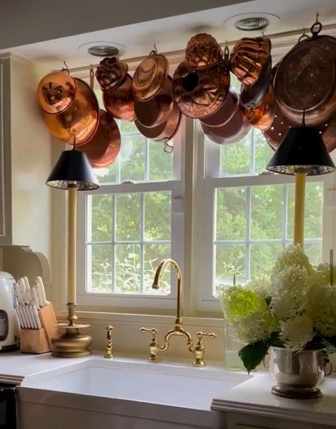 Pot Rack Over Window, Pots On Wall, Copper Pots And Pans Display, Copper Pan Display Kitchen, Hanging Copper Pots On Wall, Hanging Copper Pots, Hanging Copper Pots In Kitchen, Copper Pots Display, Copper Pans Hanging