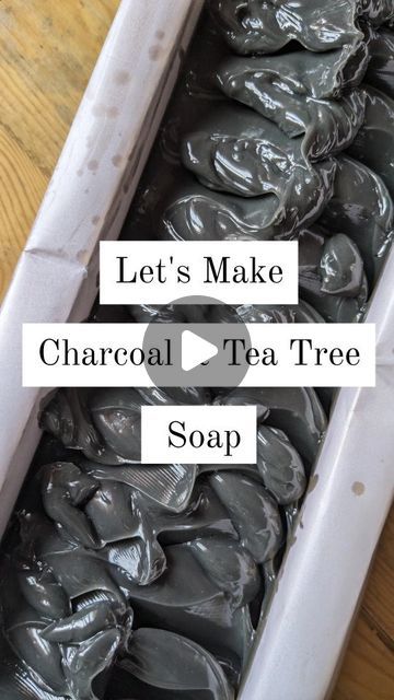 Natural Soapmaker + Teacher at Biossence on Instagram: "Here’s a quick tutorial on the making of Charcoal & Tea Tree Handmade soap 🖤  And if you are new to soapmaking from scratch, here’s a FREE base recipe template that you can adapt to make this soap 👇  ✅ Palm Version:  Olive Oil - 160g - 40% Coconut - 120g - 30% Palm Oil - 100g - 25% Castor Oil - 20g - 5%  Lye (Sodium Hydroxide) - 56.6g Distilled Water - 113.2g  ✅ Palm- Free Version:  Olive Oil - 160g - 40% Coconut - 120g - 30%  Cocoa Butter - 60g - 15% Shea Butter - 40g - 10% Castor Oil - 20g - 5%  Lye (Sodium Hydroxide) - 55.8g Distilled Water - 111.6 g  **Add Ons**  ✅ Additives (colorants, clays, exfoliants, herbs, hardeners, lather boosters) - 1/4 to 3/4 tsp per 100g fats   (In this case, 1 to 3tsp of activated charcoal)  ✅ Essent Tea Tree Soap Recipe, Soap Base Recipe, Face Soap Recipe, Coconut Oil Soap Recipe, Natural Face Soap, Charcoal Soap Recipe, Making Charcoal, Tea Tree Oil Soap, Diy Soap Bars