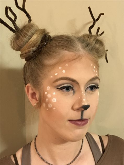 Dress Like A Reindeer For School, Reindeer Diy Costume, Diy Reindeer Costume, Reindeer Face Paint, Reindeer Makeup, Reindeer Diy, Reindeer Dress, Reindeer Outfit, Camo Party