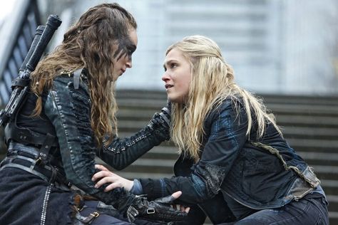 Clarke E Lexa, The 100 Season 3, Clarke The 100, Lexa E Clarke, Commander Lexa, The 100 Characters, Lexa Y Clarke, Lexa The 100, Clarke And Lexa