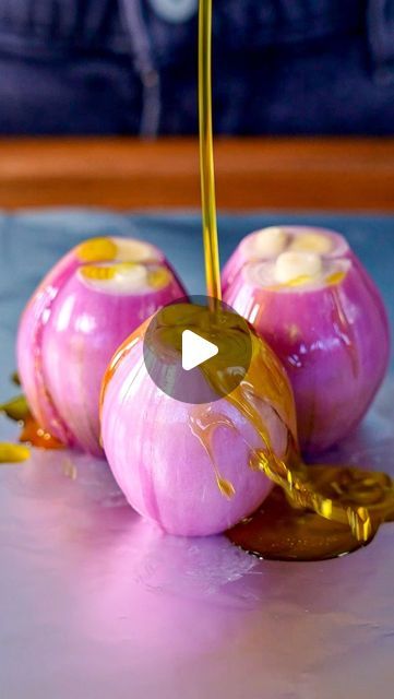 Alexa Santos on Instagram: "I’m fully attracted to these shallots 🥵 this insane footage is by @hectoroni.gomezoni - our iconic garlic & shallot bread 🤩 get the recipe below‼️

Ingredients (for 4 servings):
-3 large shallots
-3 bulbs garlic 
-4 tablespoons olive oil 
-2 tablespoons kosher salt
-1 stick softened unsalted butter
-1 teaspoon crushed red pepper flakes 
-1 teaspoon kosher salt
-1 teaspoon freshly cracked black pepper
-zest of 1 lemon
-juice of 1/2 a lemon 
-4 thick slices of sourdough bread
-1/2 cup freshly grated parmesan cheese, plus more for serving
-fresh parsley, finely chopped, for garnish

Directions: 
-Preheat oven to 375°F. Cut the tops off of the shallots and garlic bulbs. Drizzle olive oil onto the shallots and garlic, plus kosher salt. Wrap the shallots and garlic Cheese Breads, Shallot Recipes, Garlic Bulbs, Infused Olive Oil, Onion Recipes, Crushed Red Pepper, Crushed Red Pepper Flakes, Cheese Bread, Bread And Pastries