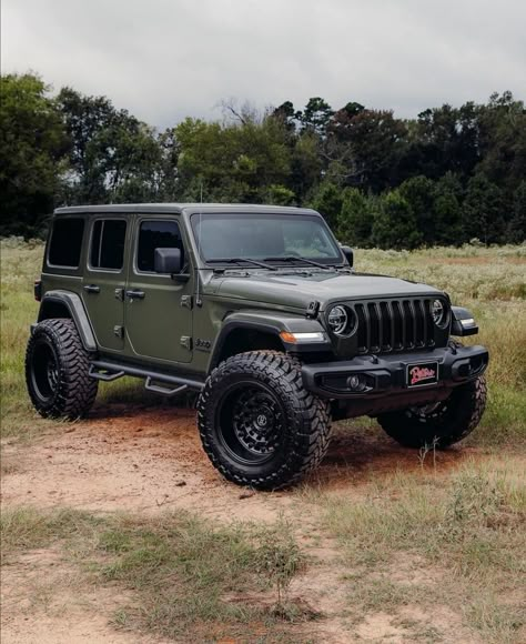 Olive Green Jeep Rubicon, Jeep Wrangler Upgrades, Green Jeep Wrangler, Green Jeep, Custom Jeep Wrangler, 2011 Jeep Wrangler, Black Jeep, Jeep Jl, Dream Cars Jeep