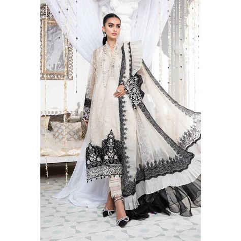 Organza Suits, Pakistani Suits Online, Designer Brands Fashion, Unstitched Dress Material, Organza Sleeves, Fancy Wedding Dresses, Eid Dresses, Maria B, Lawn Suits