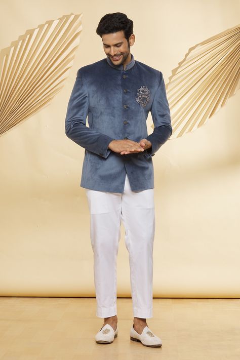 Shop for these amazing collections of Grey Jodhpuri: Suede Handwork And Pant Set For Men by Nero by Shaifali and Satya online at Aza Fashions. Jodhpuri Suit For Mens, Designer Jodhpuri Suits For Men, Reception Outfit For Men, Blazer For Men Wedding Reception, Jodhpuri Suits For Men Latest, Sadi Dress, Jodhpuri Suits For Men Wedding, Wedding Outfits For Men, Mens Dresses