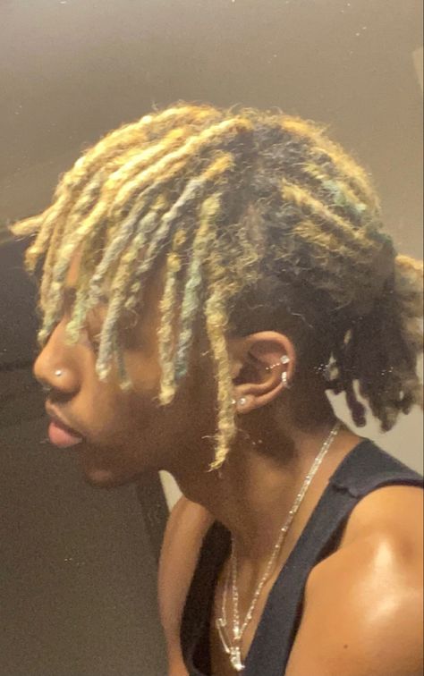 Locs Men Aesthetic, Blond Locs Men, Masculine Loc Styles, Bleached Locs Men, Blonde Dreadheads, Bleached Dreads Men, Blond Dreads Men, Crystal Locs, Blonde Locs Men